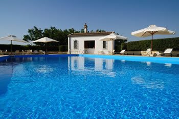 Agriturismo swimming pool