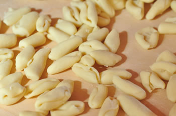 Cavatelli - Cucina tipica lucana - Agriturismo L’Orto di Lucania